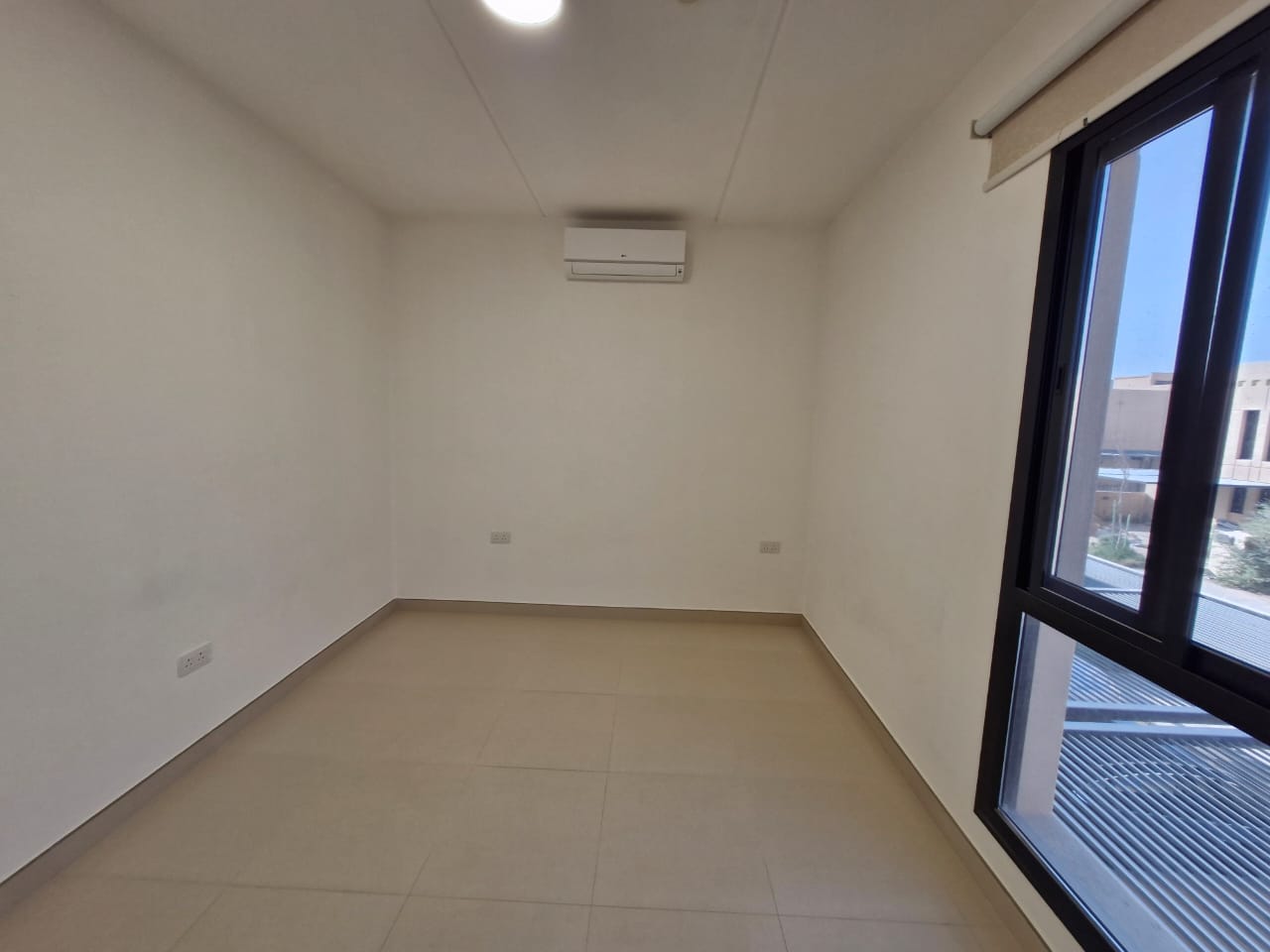 🏡 *Modern Townhouse for Rent in Sedra (Roshn) – Stylish & Family-Friendly* 👨‍👩‍👧‍👦